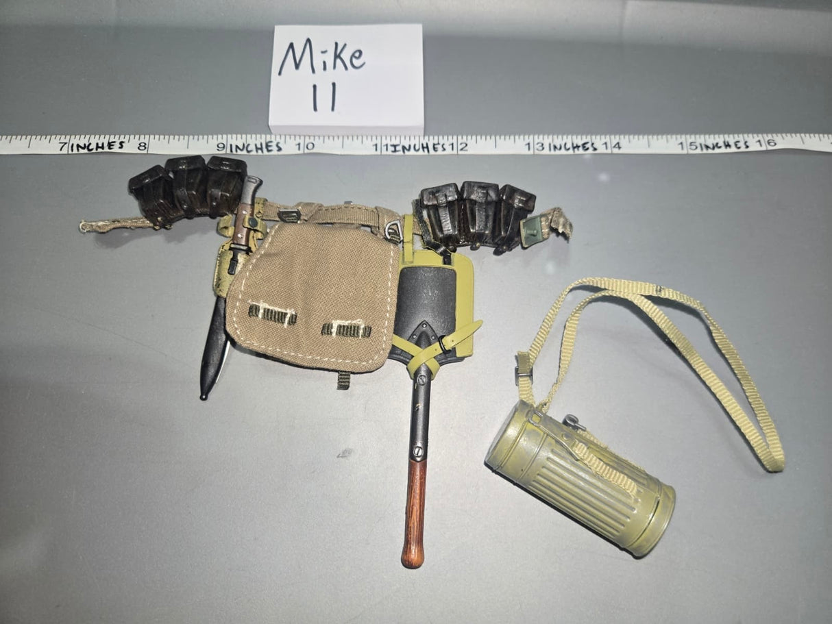 1/6 Scale WWII German Afrikakorps Field Gear Lot