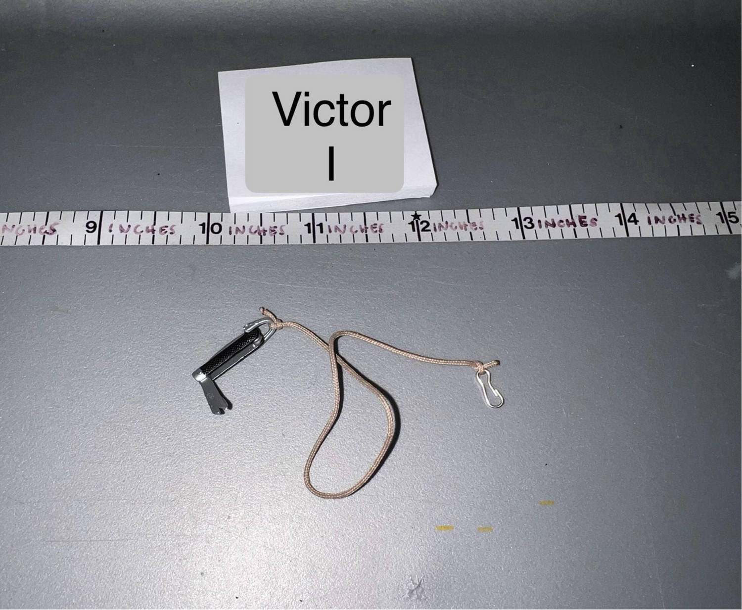 1/6 Scale WWII British Paratrooper Pocket Knife