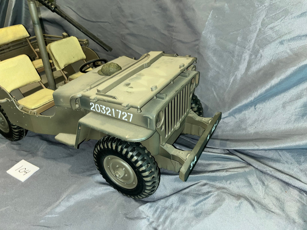 1/6 Scale WWII US Jeep - Ultimate Soldier - Weathered