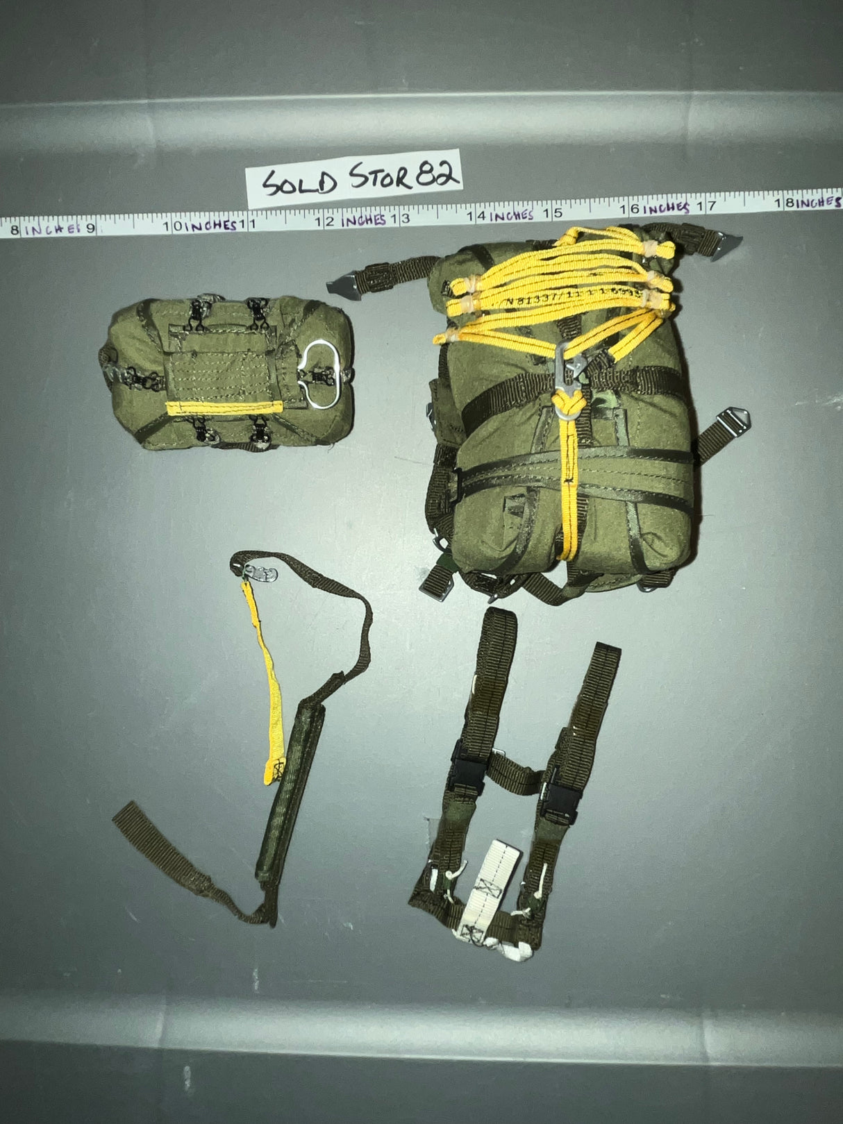 1:6 Scale Modern Era Parachute Set - Soldier Story 82nd Airborne