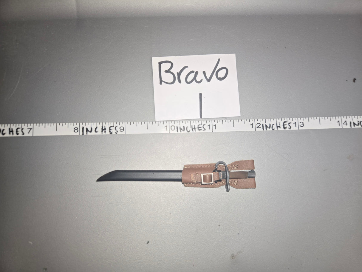 1/6 Scale WWII Japanese Metal Bayonet and Sheath - IQO