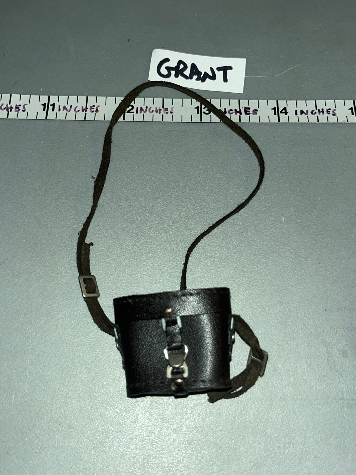 1:6 Scale WWII German Binoculars Case