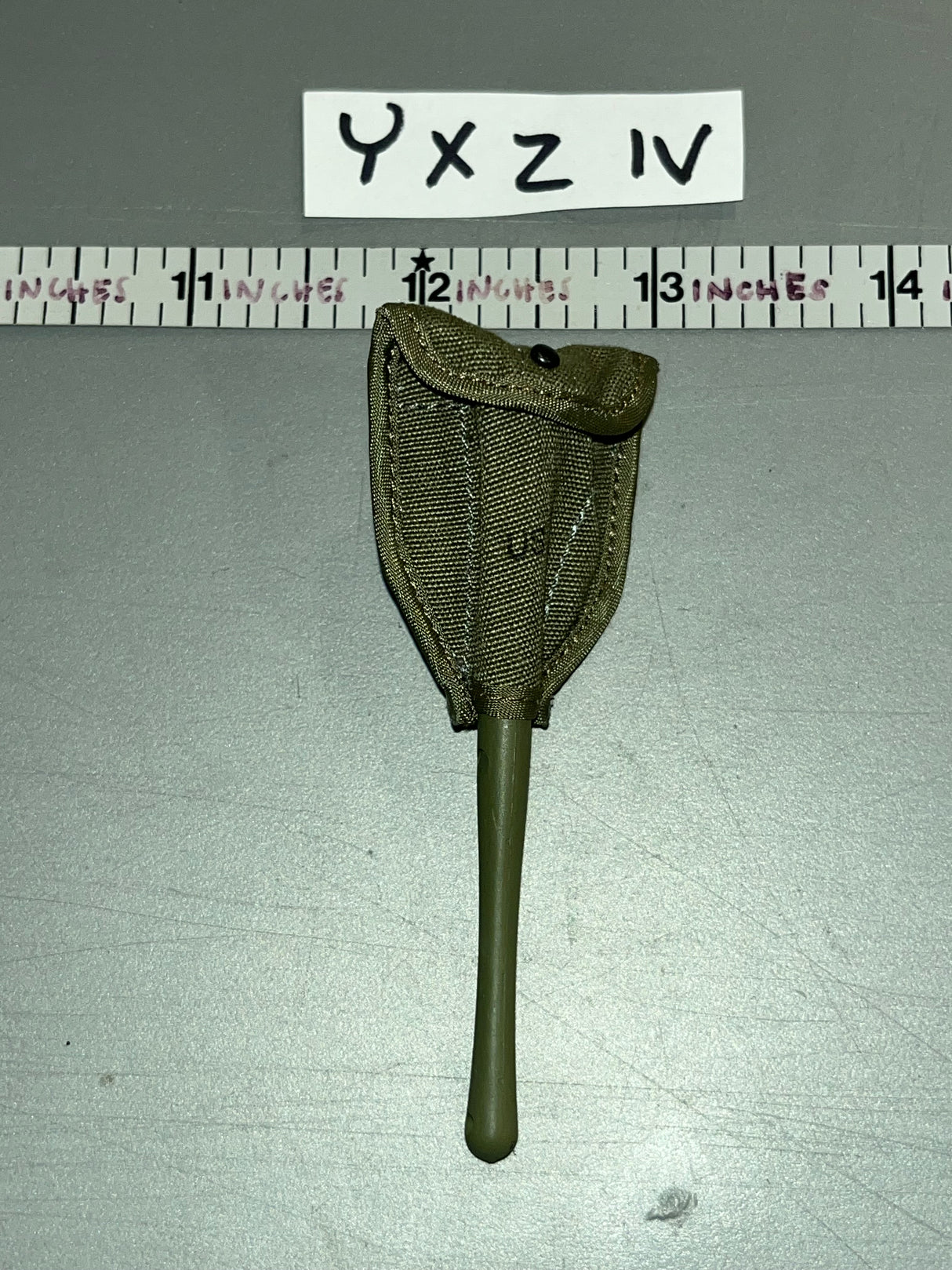 1/6 Scale Vietnam US Entrenching tool and Carrier - USMC Hue - Doechii - Ace Factory
