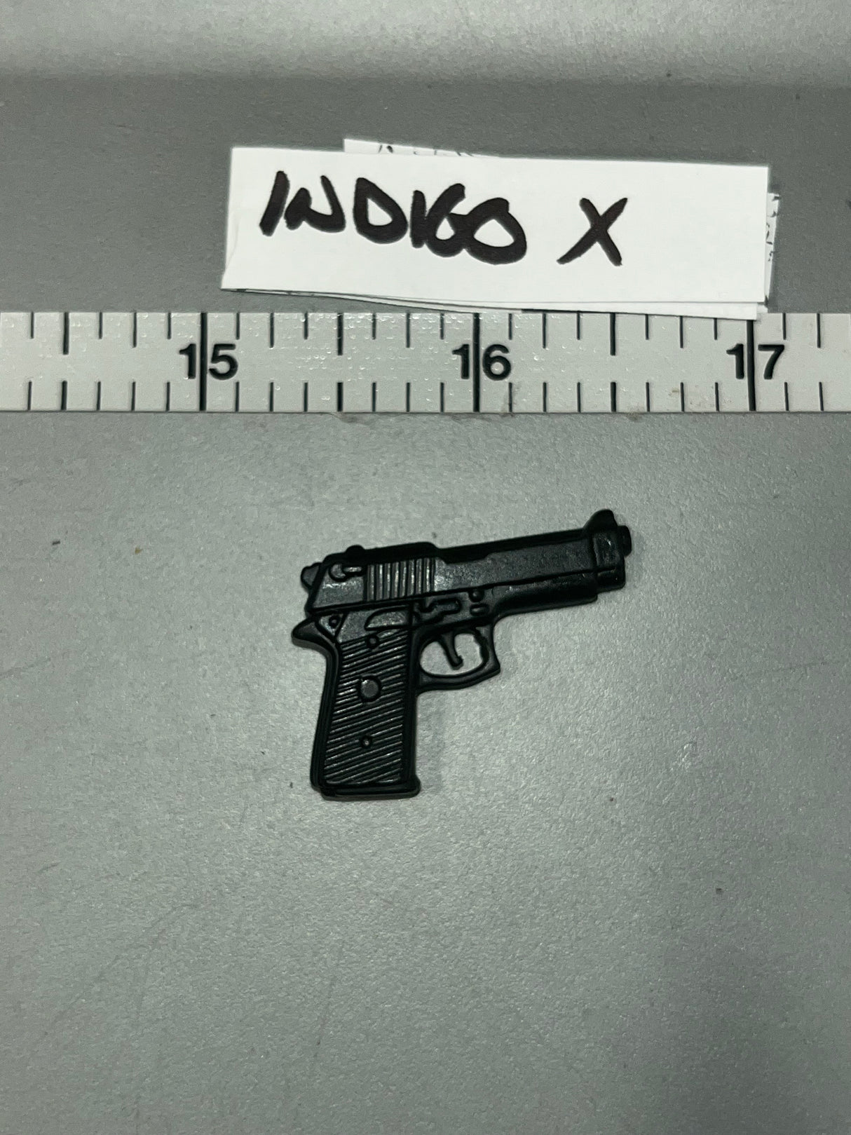 1/6 Modern Era Pistol