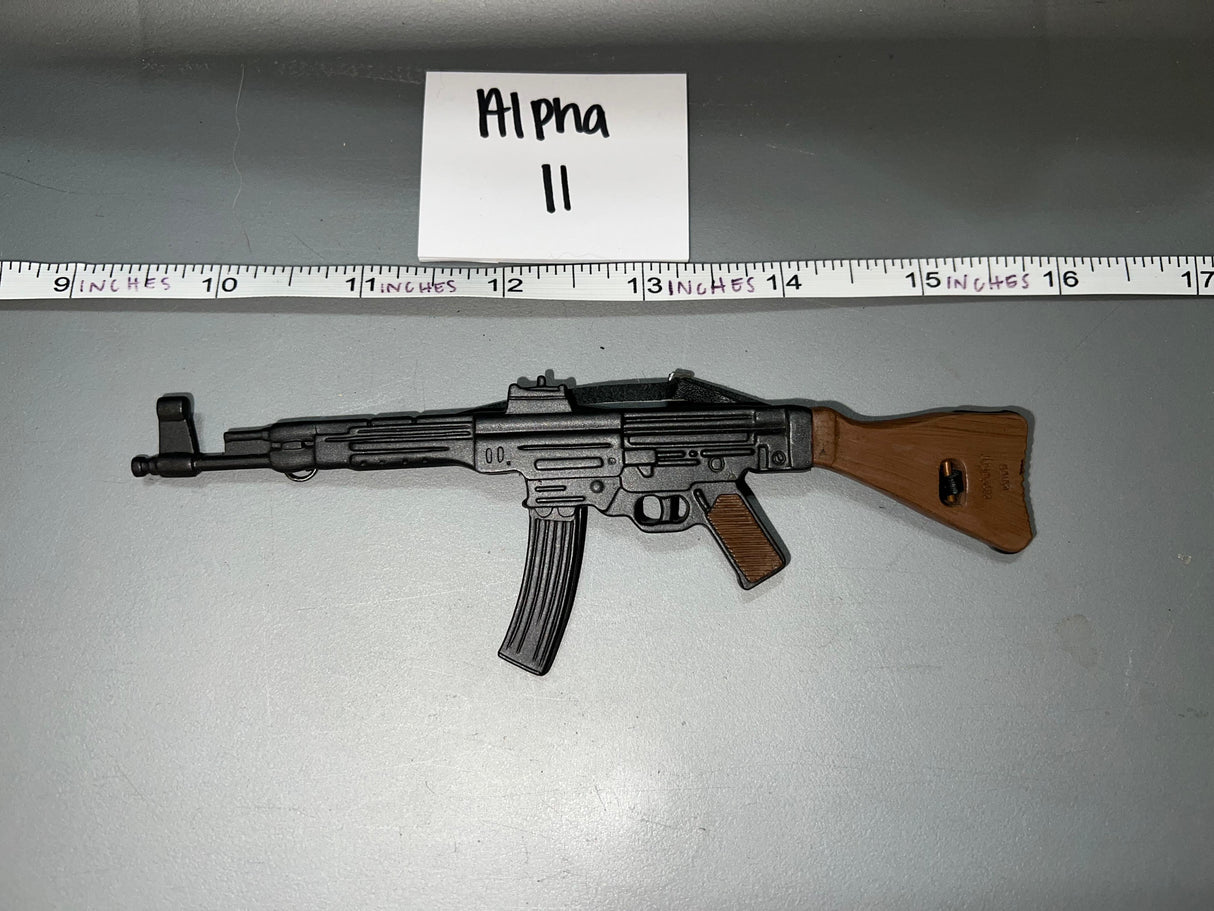 1:6 Scale WWII German MP-44