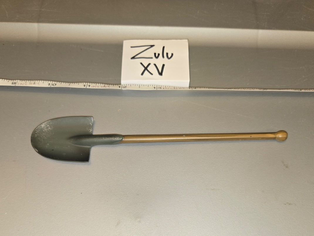 1/6 Scale WWII US Army Long Handle Entrenching Tool Shovel