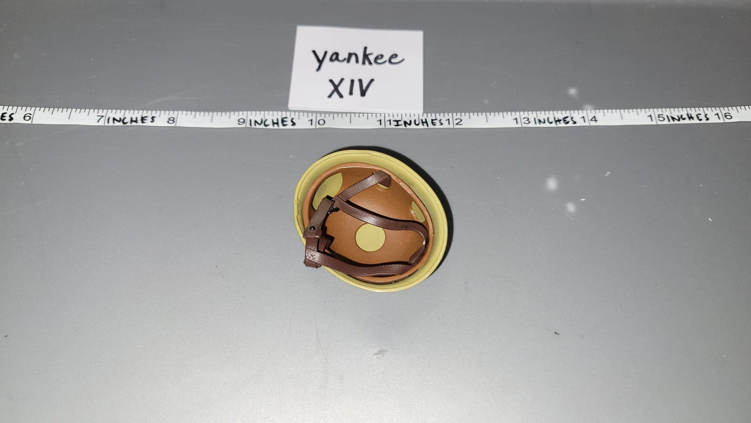 1:6 Scale WWII German Fallschirmjager Helmet