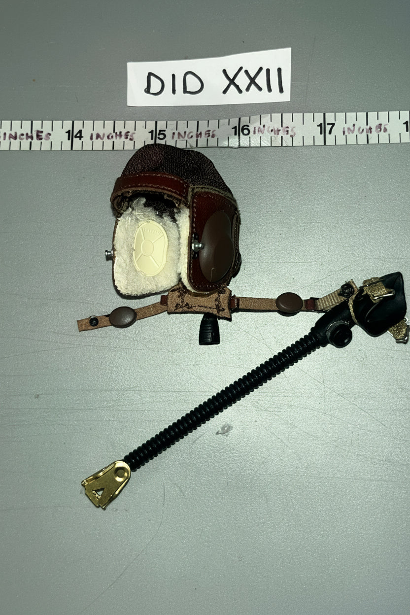 1/6 Scale DID WWII German Flight Helmet - Luftwaffe Pilot Erich Hartman