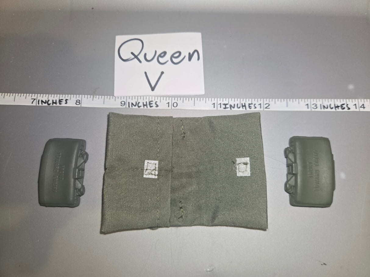 1/6 Scale Vietnam Era US Claymore Bag Lot