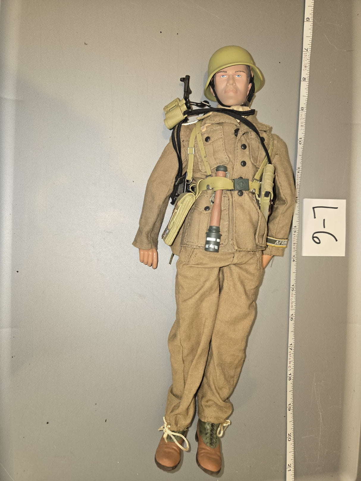 1:6 Scale WWII German Afrika Korps Dressed Figure - Dragon
