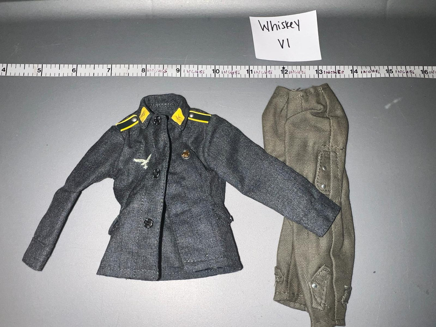 1/6 Scale WWII German Luftwaffe Fallschirmjäger Uniform