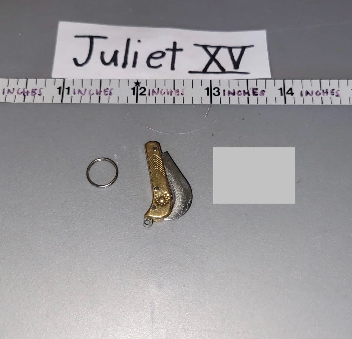 1:6 Scale Folding Pocket Knife - Tool Diorama Item