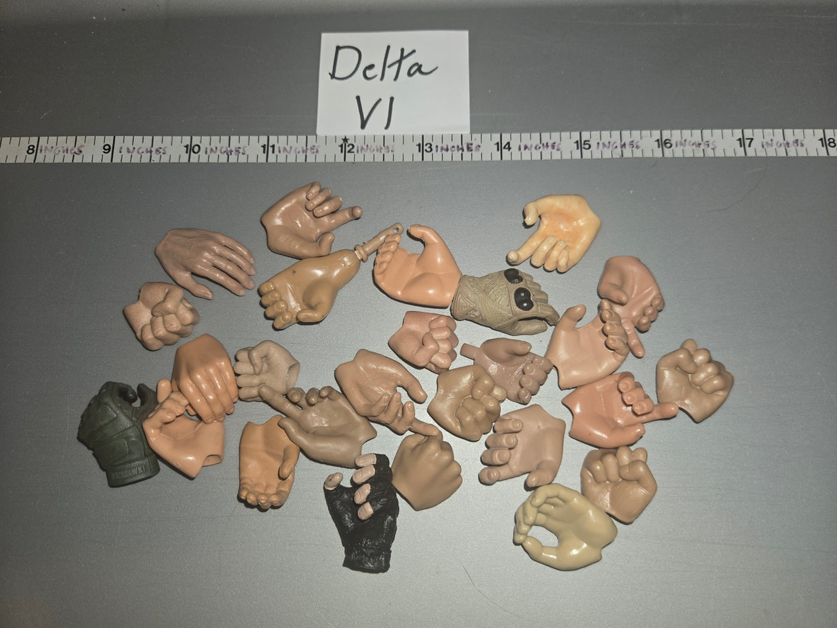 1/6 Scale Nude Figure Hand Lot