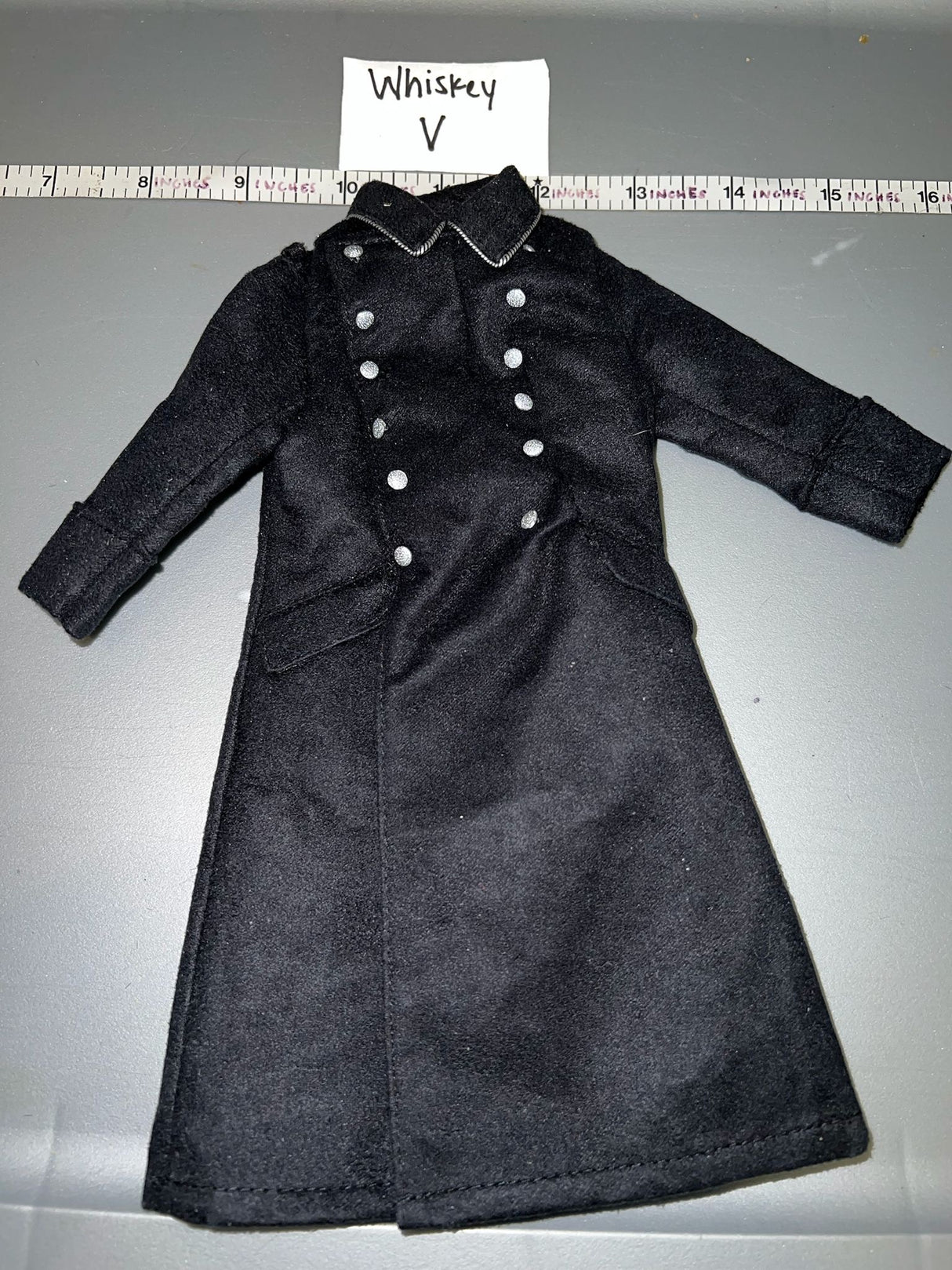 1:6 WWII German Greatcoat