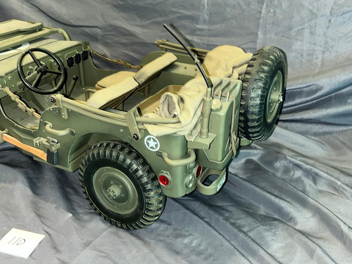 1/6 Scale WWII US Jeep - Ultimate Soldier - Weathered