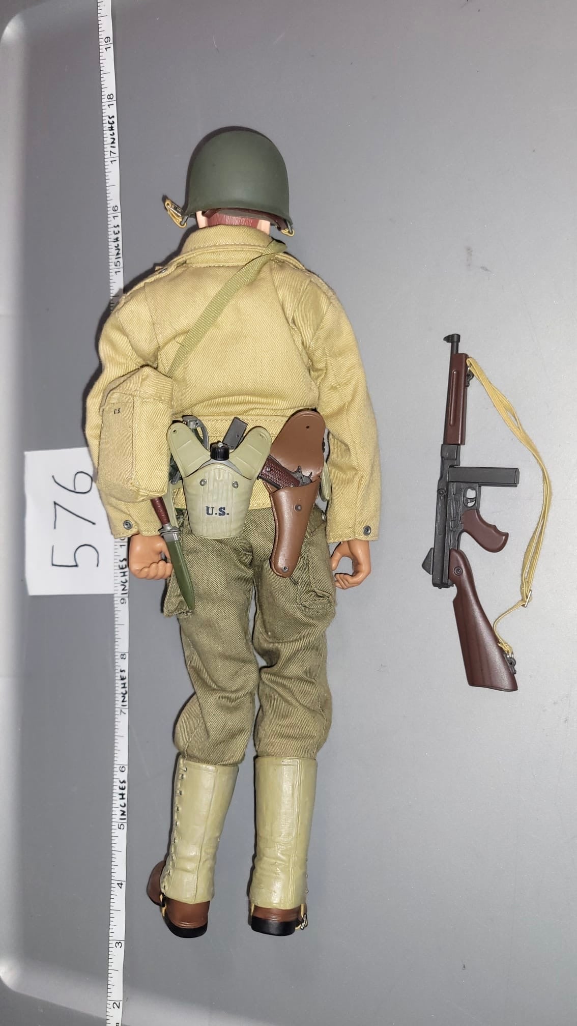 1:6 Scale WWII US Infantry Dressed Figure - Dragon