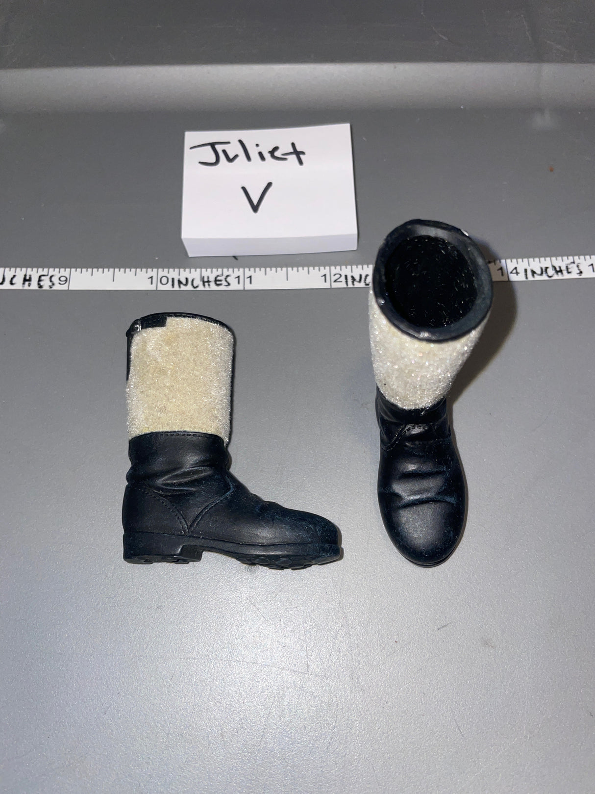 1/6 Scale WWII German Winter Felt Boots
