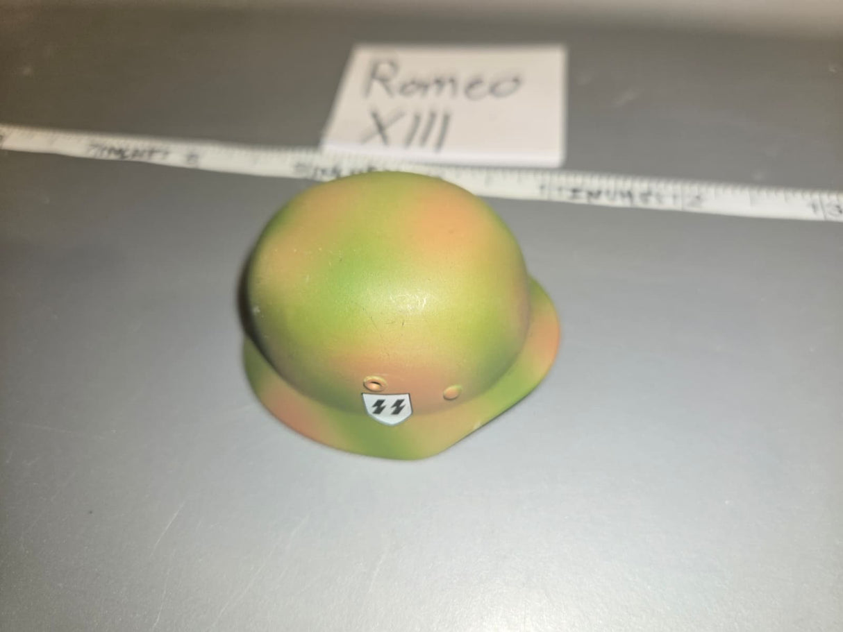 1/6 WWII German Metal Helmet