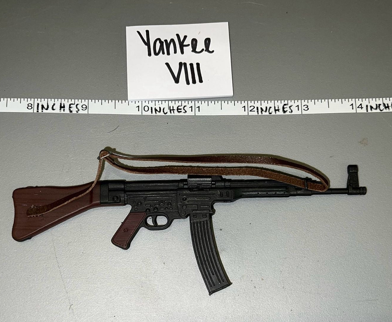 1:6 Scale WWII German MP-44