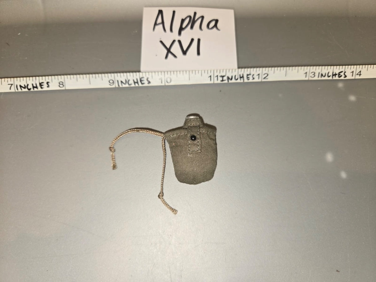 1/6 Scale WWII US Canteen with Cover - Alpha XVI