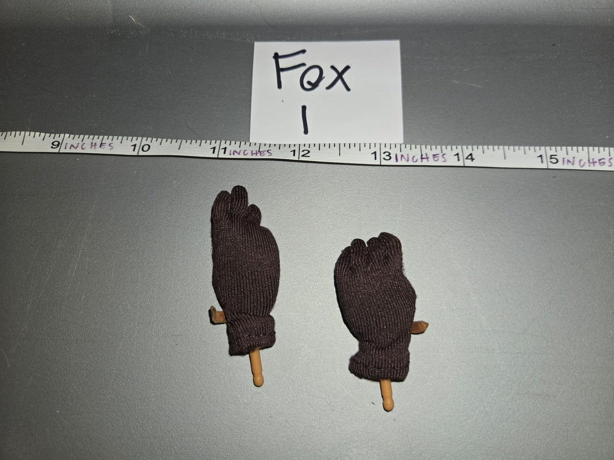 1/6 Scale WWII German Gloved Hands