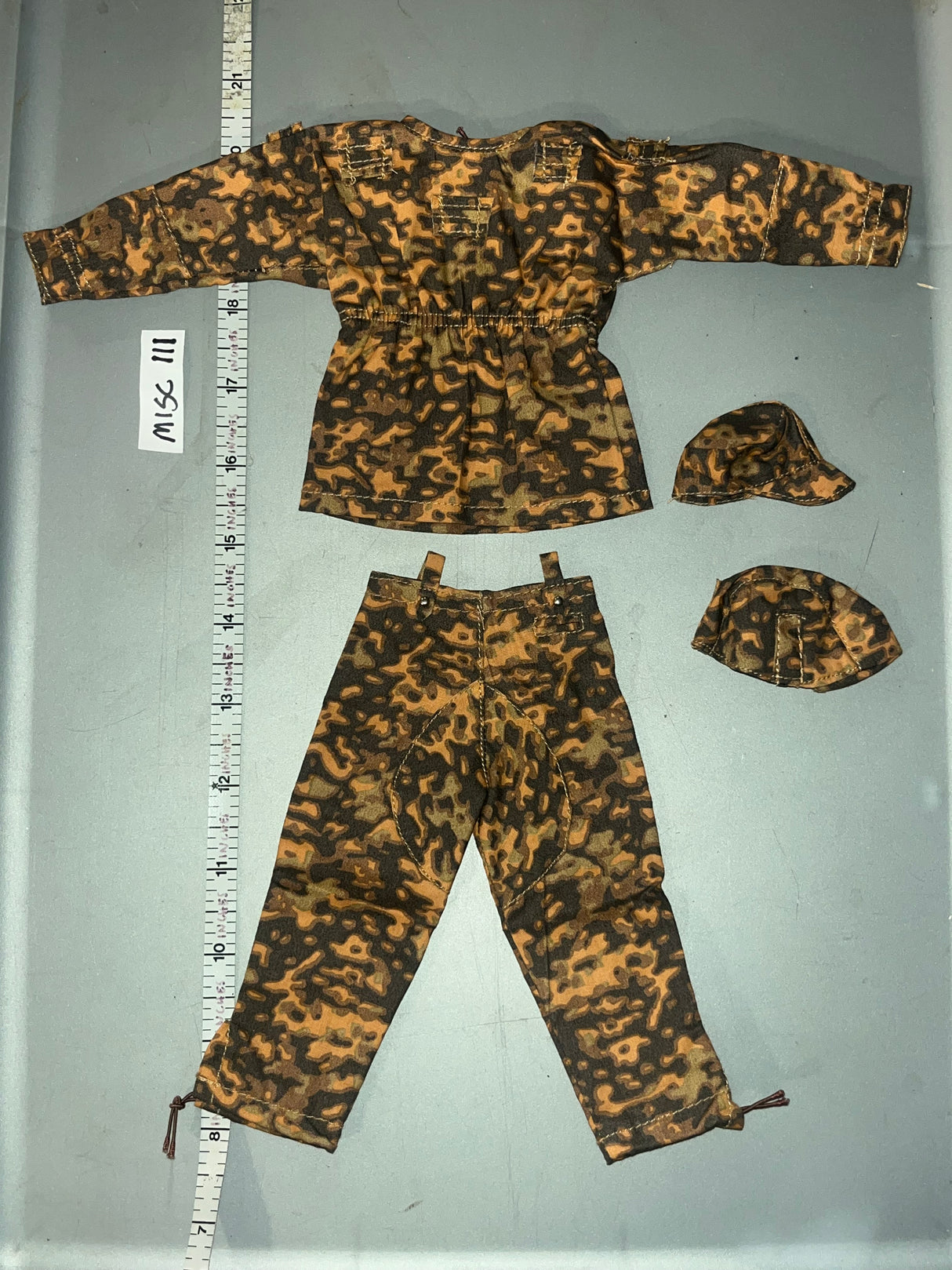 1:6 WWII German Blurred Edge Camouflage Smock Uniform Set - Helmet Cover, Hat, Smock, Pants