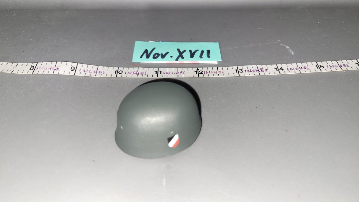 1:6 Scale WWII German Fallshirmjager Helmet