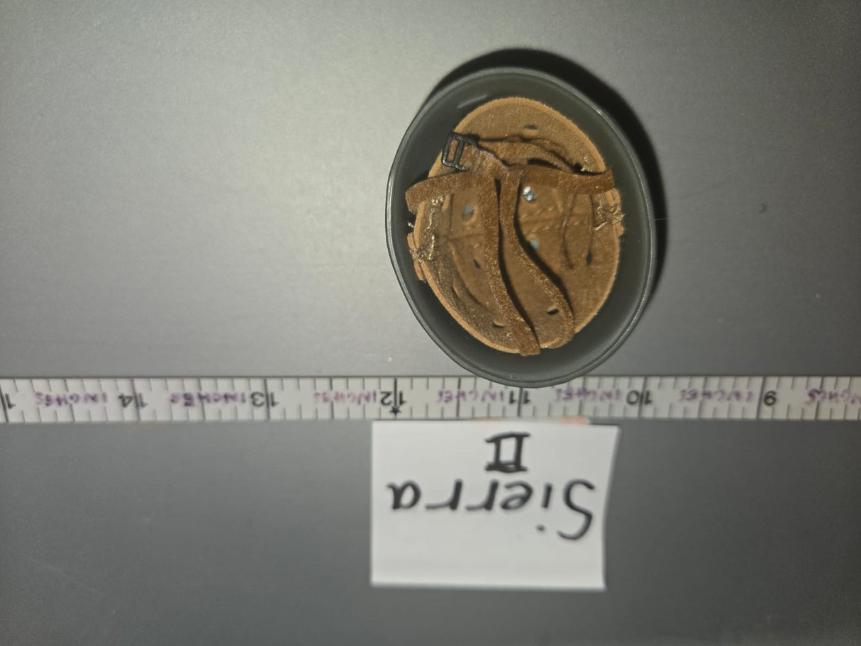 1:6 Scale WWII German Fallschirmjager Helmet