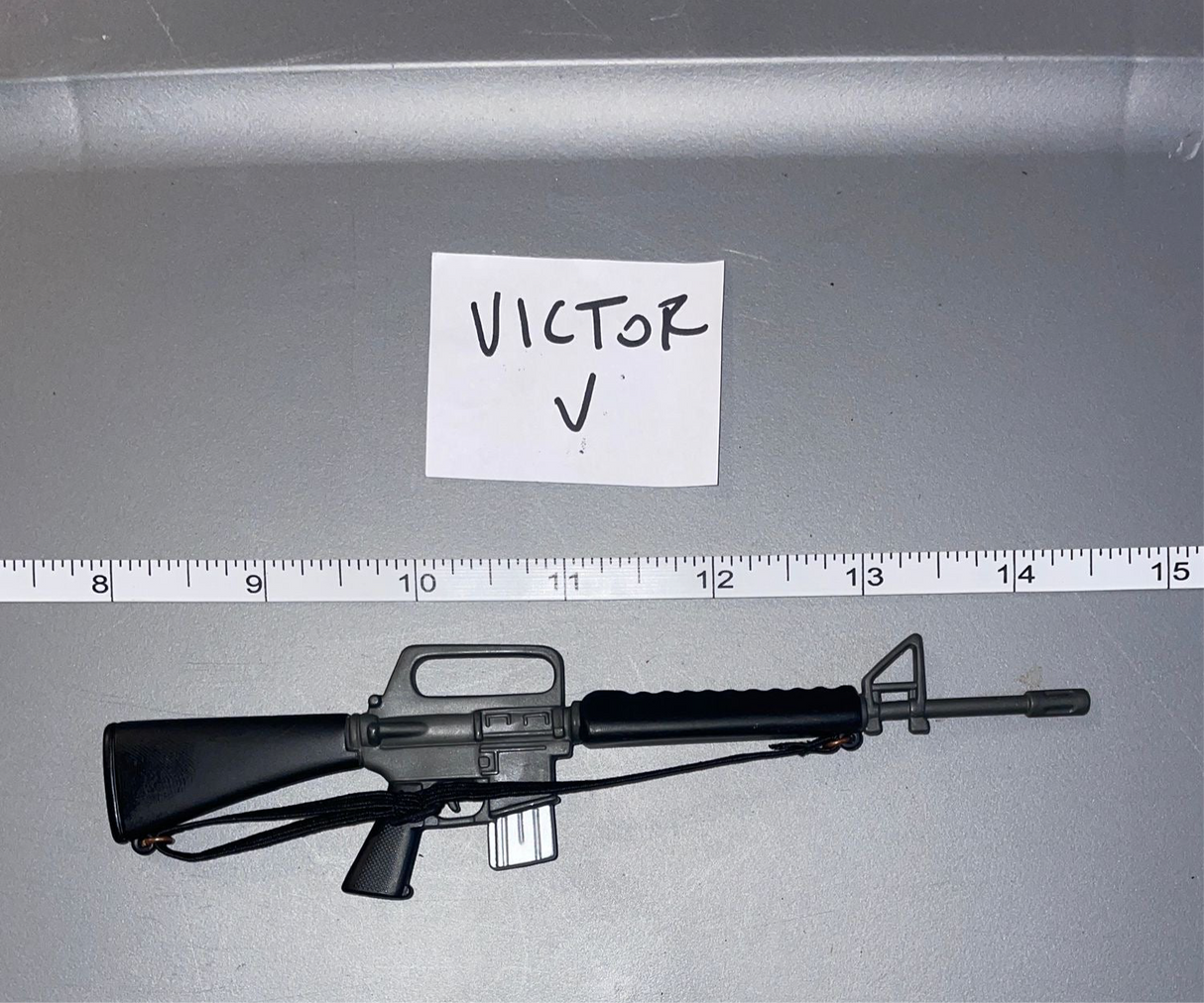1:6 Scale Vietnam Era US M-16 Rifle