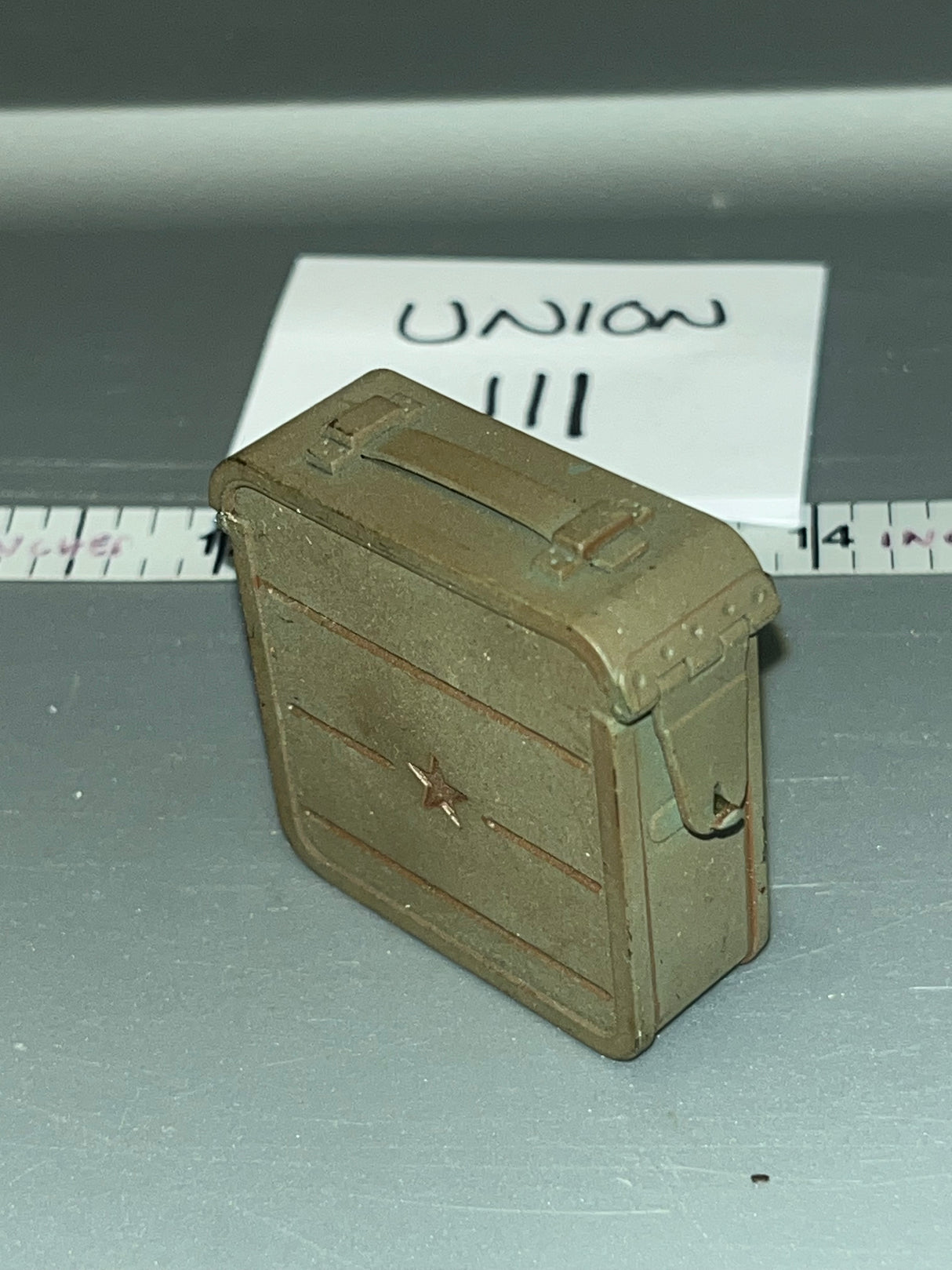 1:6 Scale WWII Russian Maxim Machine Gun Ammunition Can