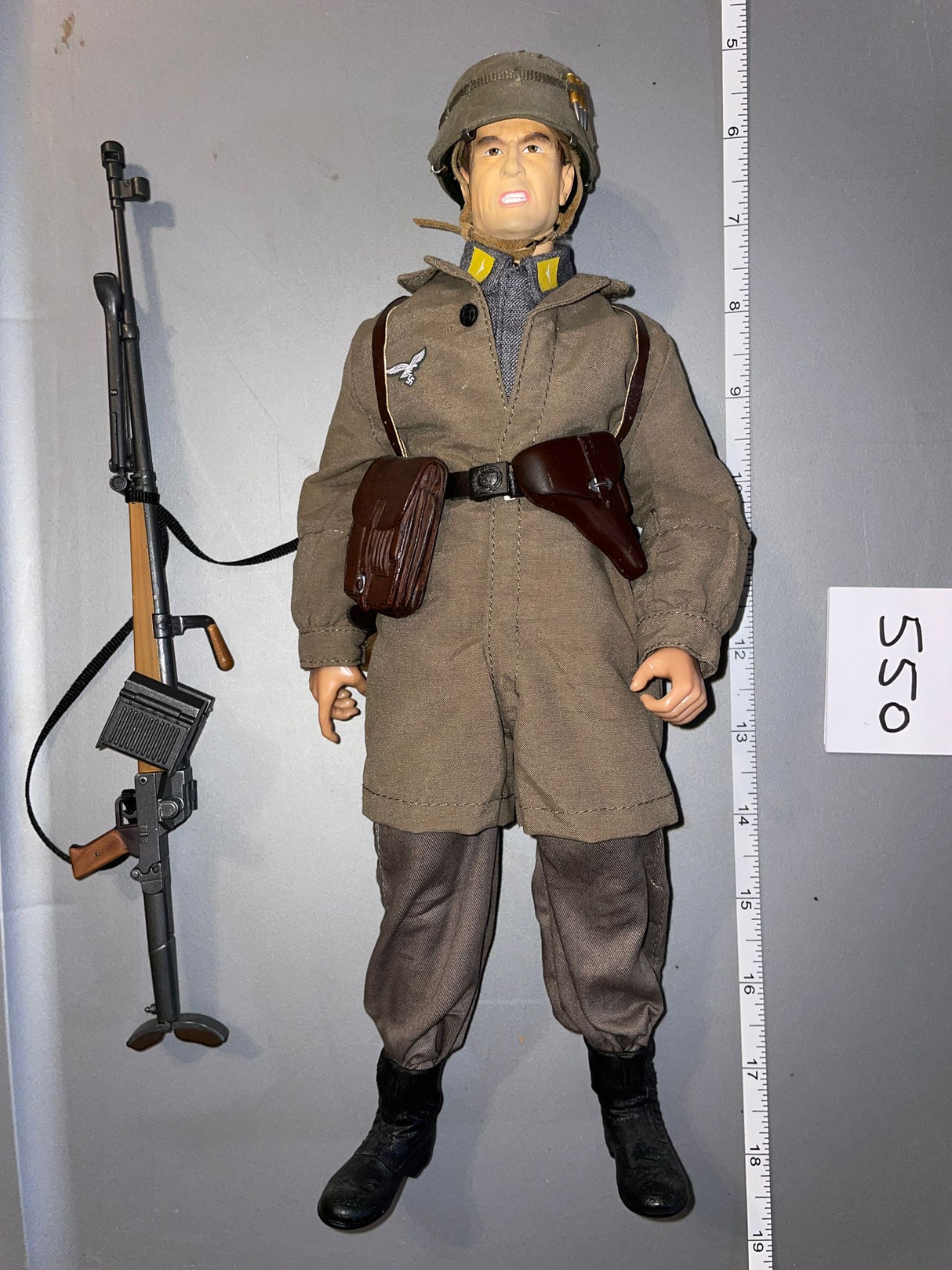 1:6 Scale WWII German Fallschirmjager Paratrooper Dressed Figure - Dragon
