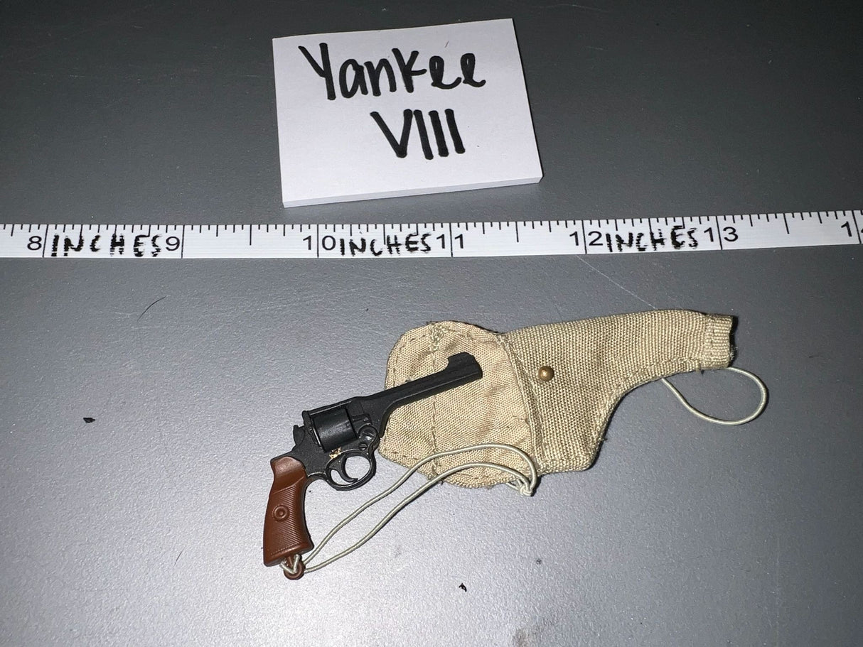1:6 Scale WWII British Pistol and Holster