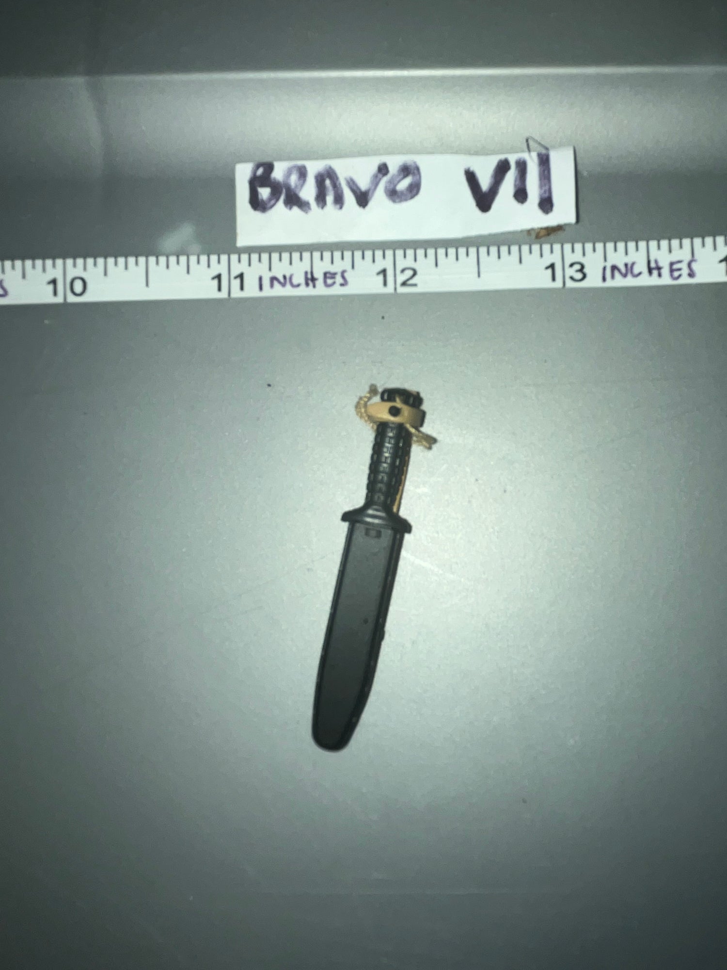 1:6 Scale Modern Russian Knife -