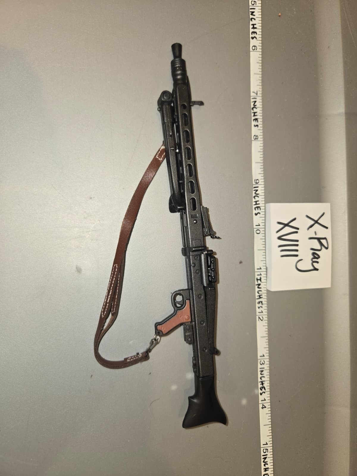 1/6 Scale WWII German MG-42 - Facepool