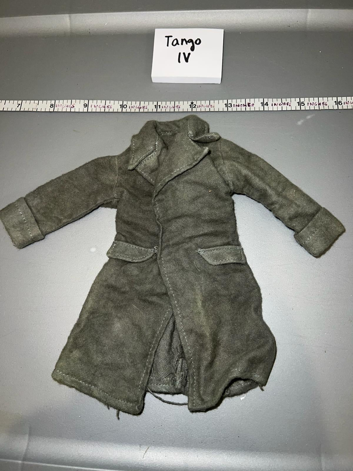 1:6 WWII German Military Great Coat