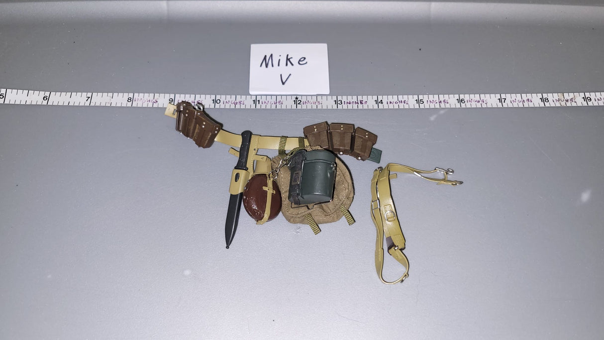 1/6 Scale WWII German Afrikakorps Field Gear Lot