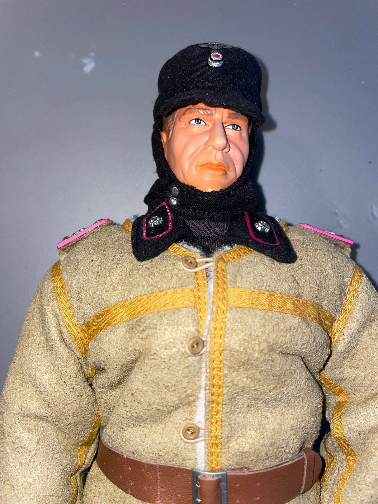 1:6 Scale WWII German Tanker Dressed Figure - Dragon