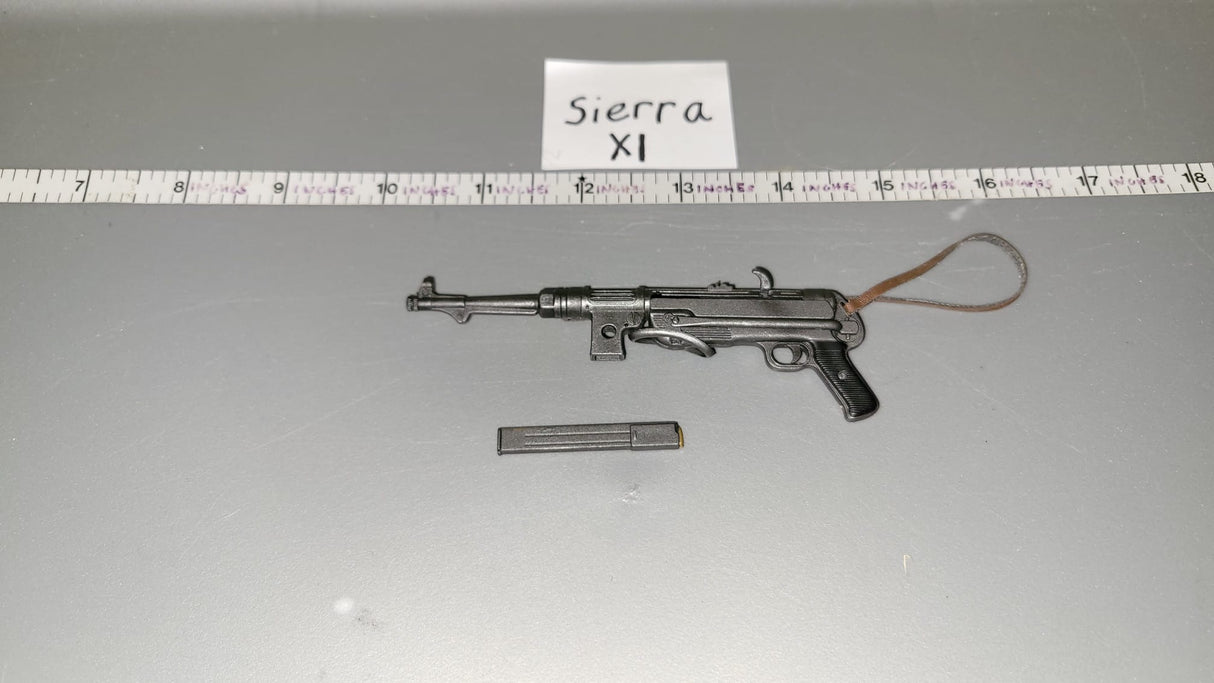 1/6 Scale WWII German MP-38
