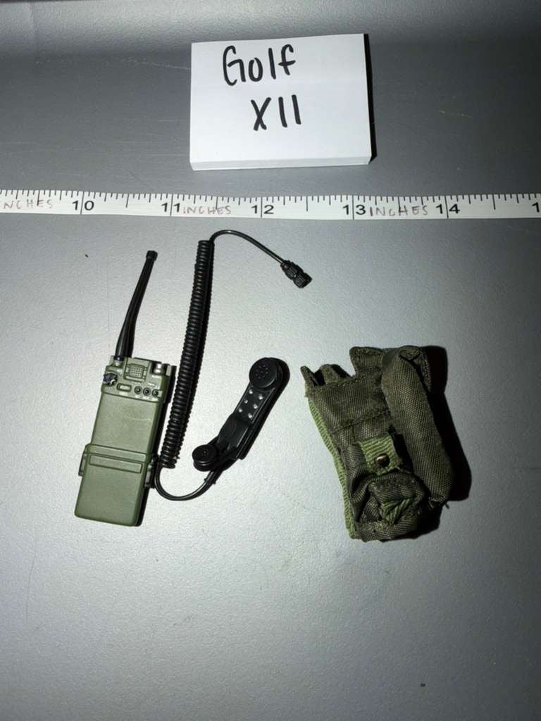 1/6 Scale Modern Era Military Radio with Handset and Pouch - Golf XII