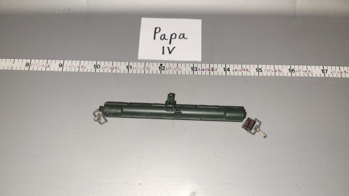 1/6 Scale WWII German Machine Gun Barrel Case