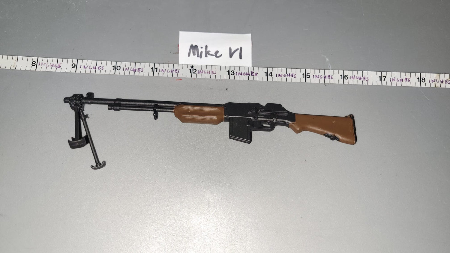 1:6 Scale WWII US BAR Rifle