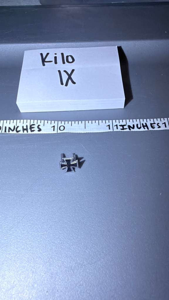 1:6 Scale WWII German Iron Cross Medal - Dragon