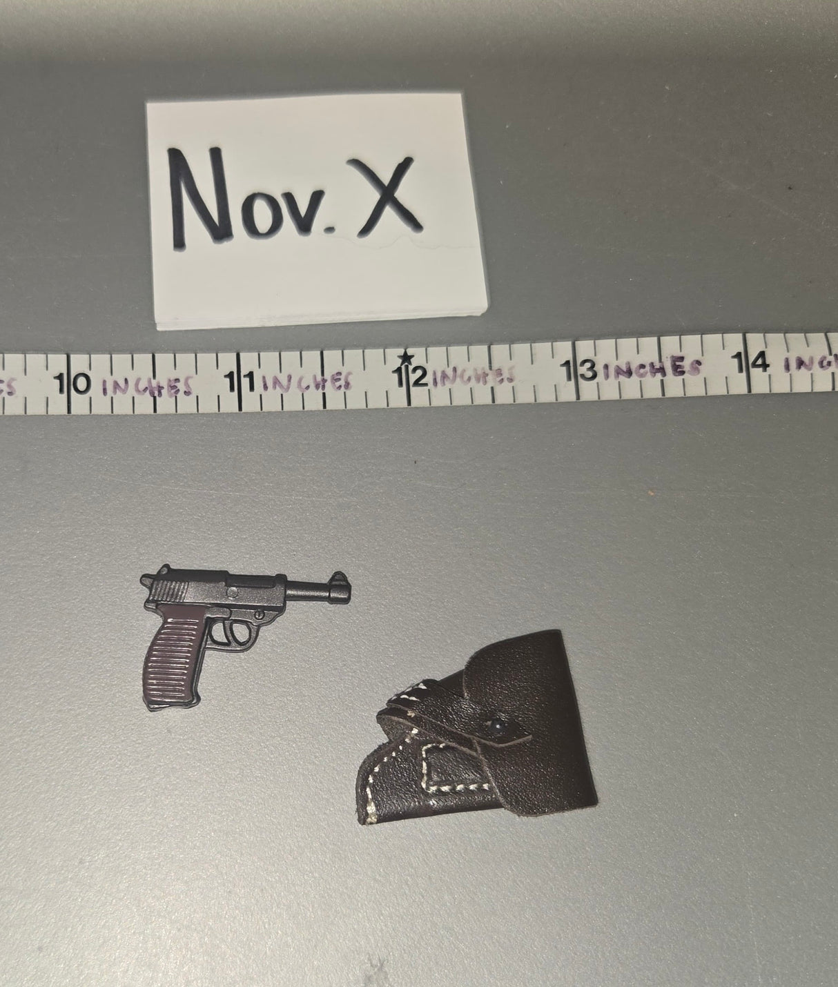 1/6 Scale WWII German Pistol and Holster