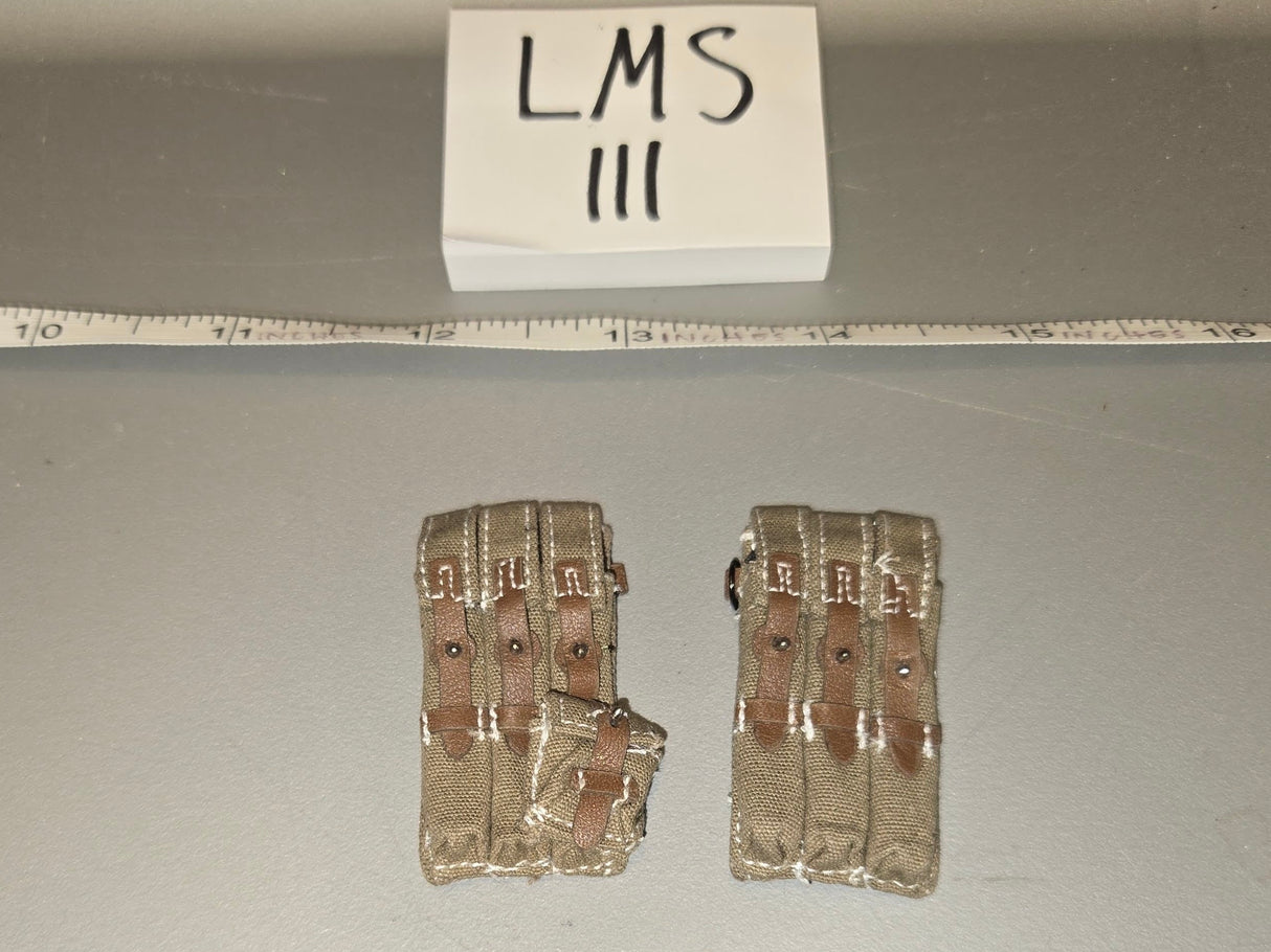 1/6 Scale WWII German MP-40 Pouches - DID