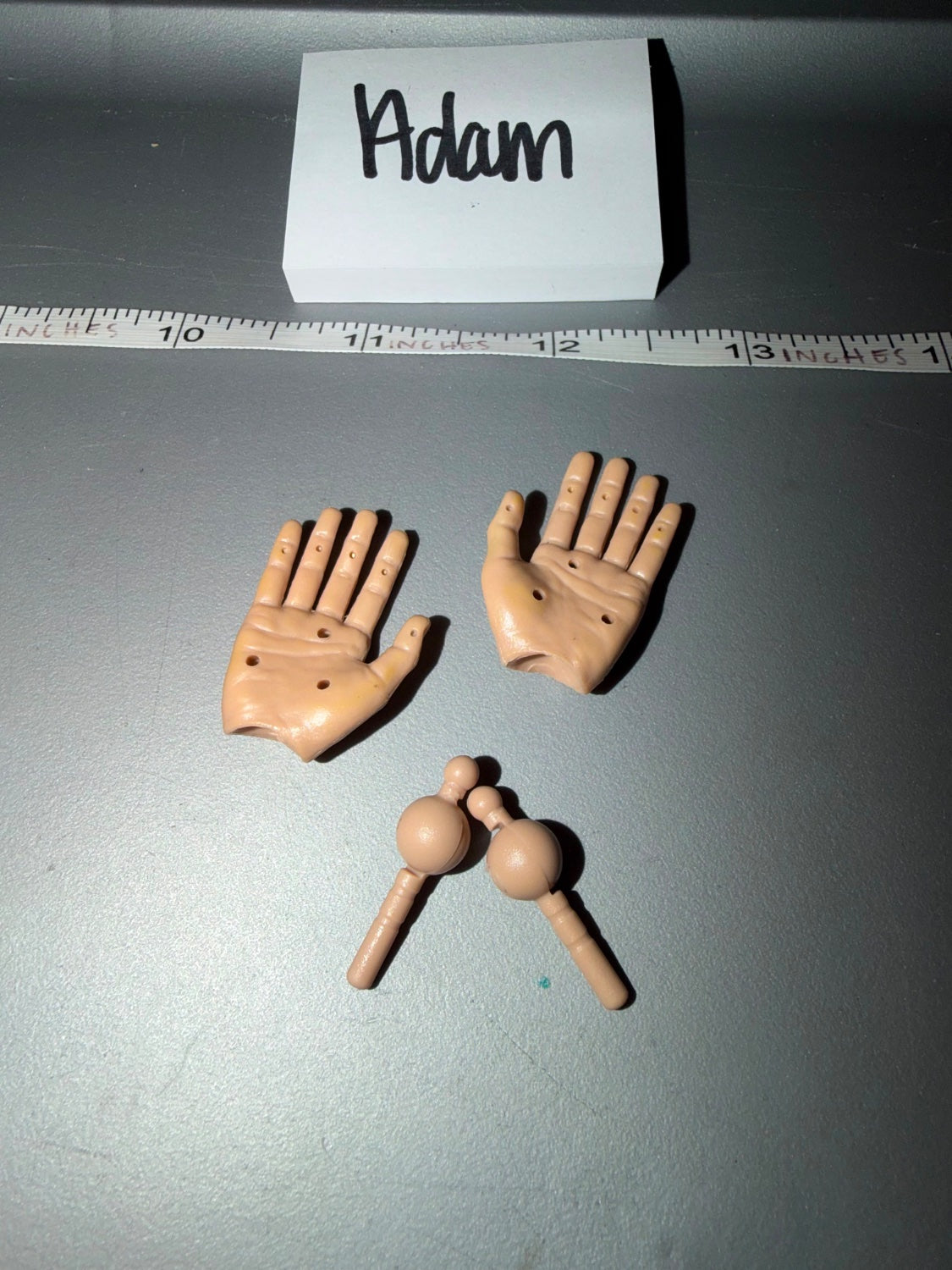 1/6 Scale Open Hands with Ball Joint Connectors