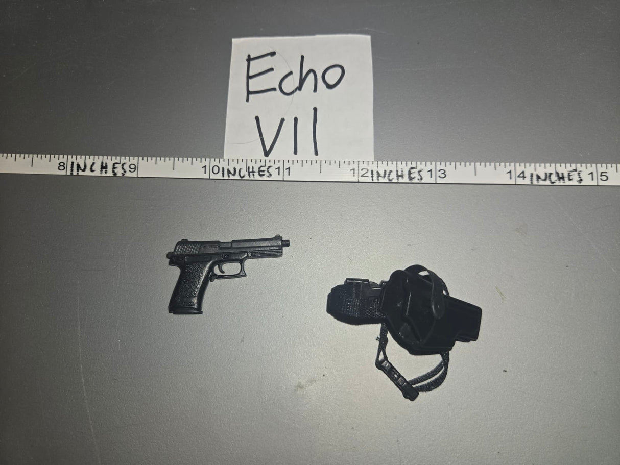1/6 Scale Modern Pistol and Holster