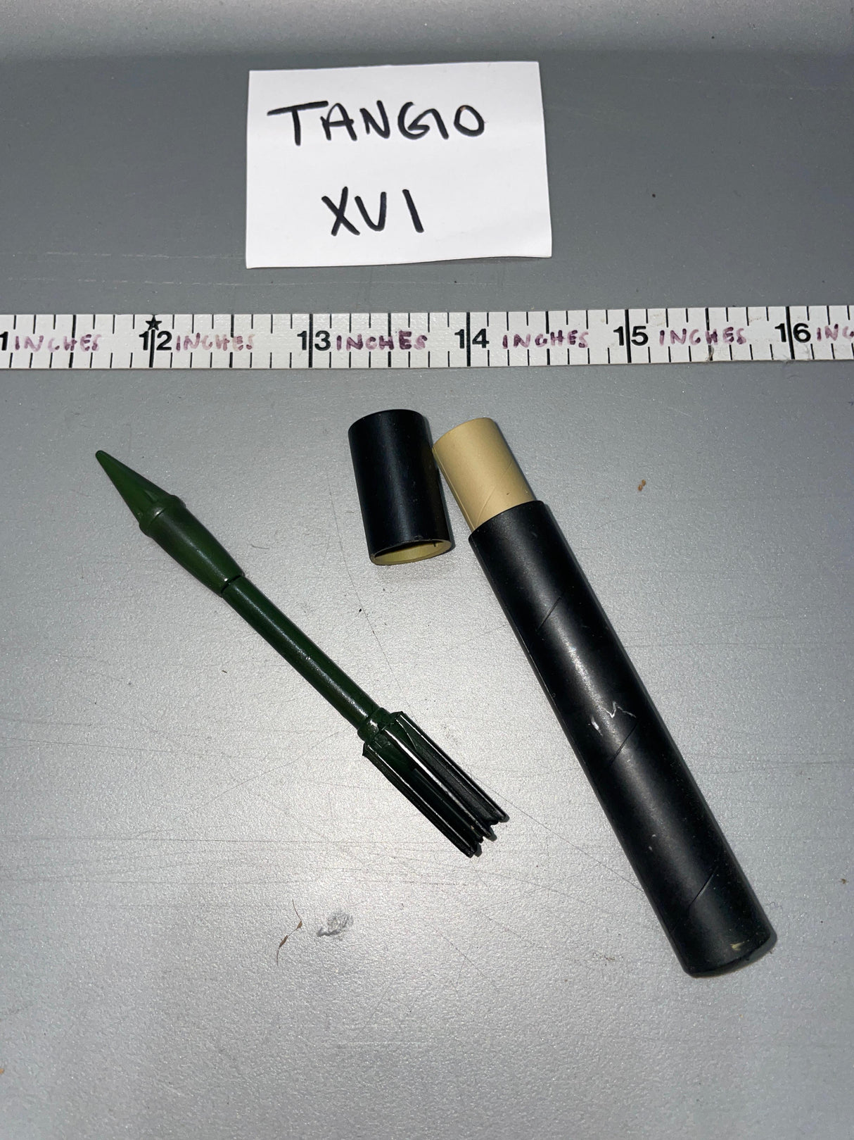 1/6 Scale WWII US Bazooka Rocket with Tube