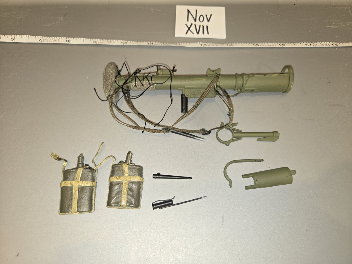1:6 Scale WWII Broken British Parts Lot
