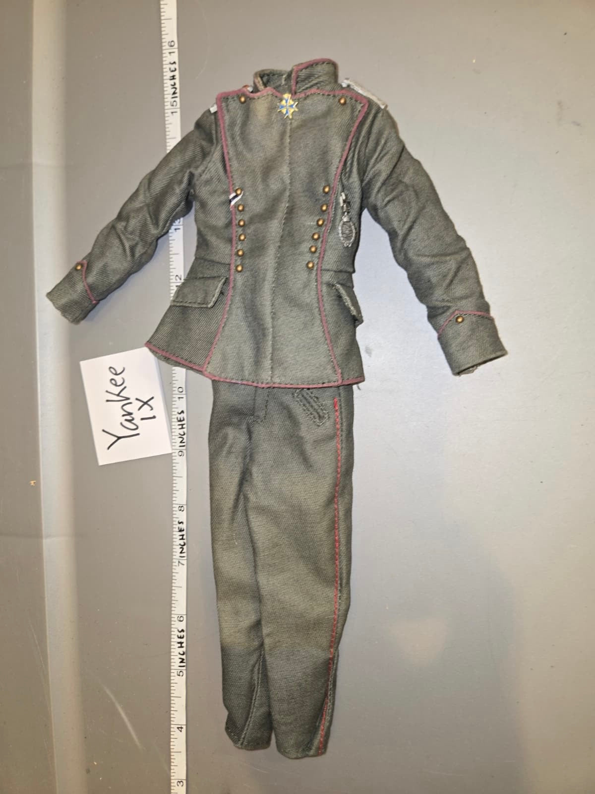 1/6 Scale World War One German Officer Uniform - Red Baron Sideshow