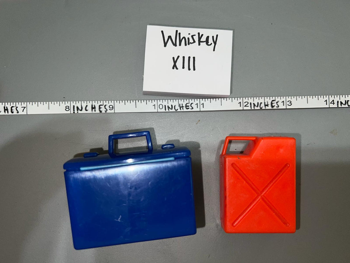1/6 Scale Modern Fuel Can and Box